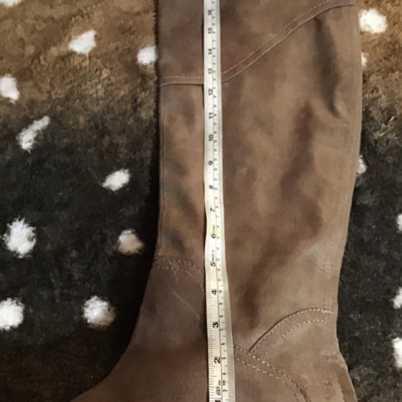 NEW Lucky Brand Tall Suede Taupe 8M - Picture 12 of 16